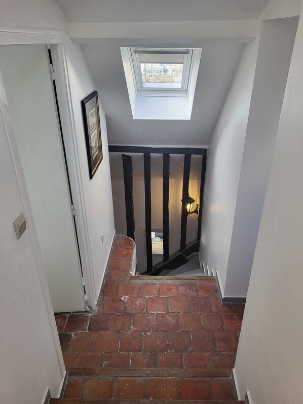 Interior - La Maison du Donjon - 8 Pers. Parking et Jardin Terrasse Avec vue sur le Dnjon (Loches)