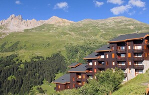 Exterior - Méribel Mottaret | Sleeps 4 | Sky-High Retreat (Méribel Mottaret)