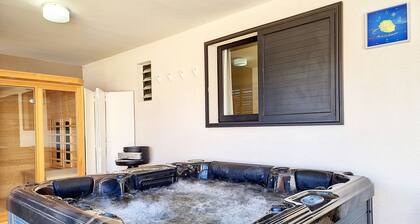 Villa Marie France – 60 m² – with sauna and jacuzzi in La Plaine des cafres