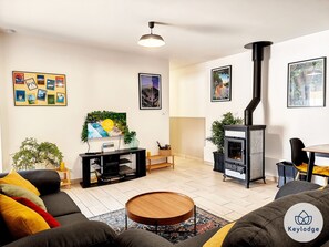 TV connectée, cheminée