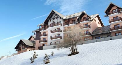 1 BR | Sleeps 6! Mountain Escape in Valmeinier