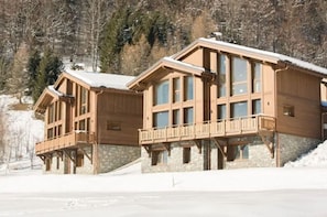 Exterior - Praz-sur-Arly | Sleeps 9 | Year-Round Adventure (Praz-sur-Arly)