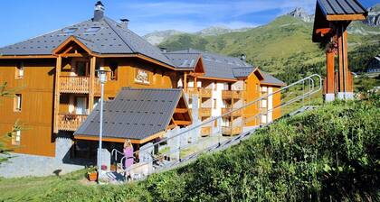 Sleeps 8! 3 Bedrooms | Saint-François-Longchamp