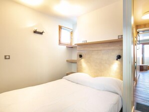 1 bedroom, free WiFi