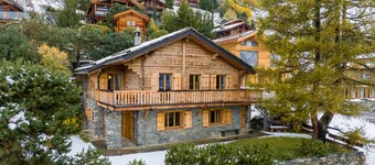 Charming chalet located in Patier, with a south facing terrace offering wonderful views.*********Ups