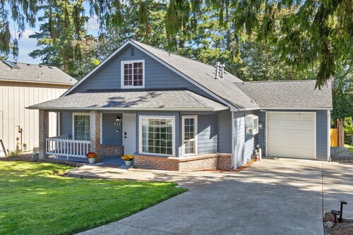 Your home away from home with room for the whole family, with AC units in summer