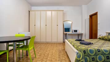 2 camere, Wi-Fi gratuito, lenzuola