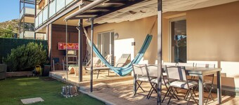 Apartment 'L Évasion' with Private Terrace and Wi-Fi