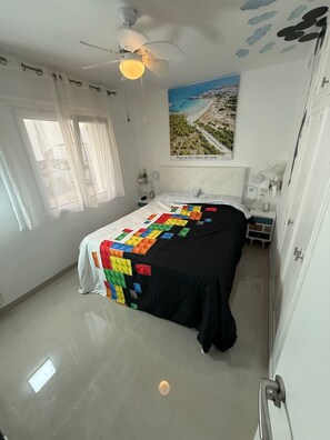 3 quartos, ferros/tábuas de passar roupa, Wi-Fi de cortesia