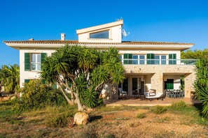Exterior - Villa 'Salinas De Mallorca' with Private Pool, Wi-Fi and Air Conditioning (Las Salinas)
