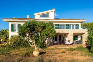 Exterior - Villa 'Salinas De Mallorca' with Private Pool, Wi-Fi and Air Conditioning (Las Salinas)