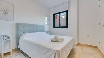 2 dormitorios, wifi gratis, ropa de cama