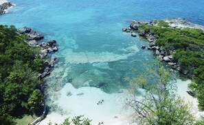 Beach nearby - Comfy and Cozy Vacation Home  (St. Ann Parish)