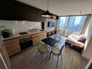 Superior Apartment, 2 Bedrooms | Free WiFi, bed sheets - Loica Host (Santiago)