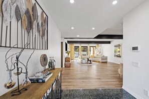 Billede uden beskrivelse, 3 af 50, knap