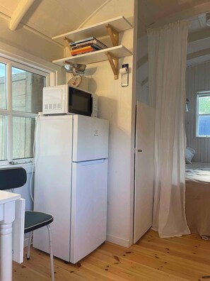 1 dormitorio, tabla de planchar con plancha, wifi gratis
