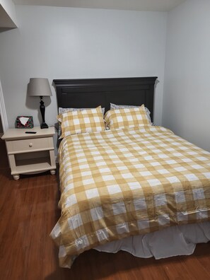 2 chambres, fer et planche Ă repasser, Wi-Fi, literie fournie