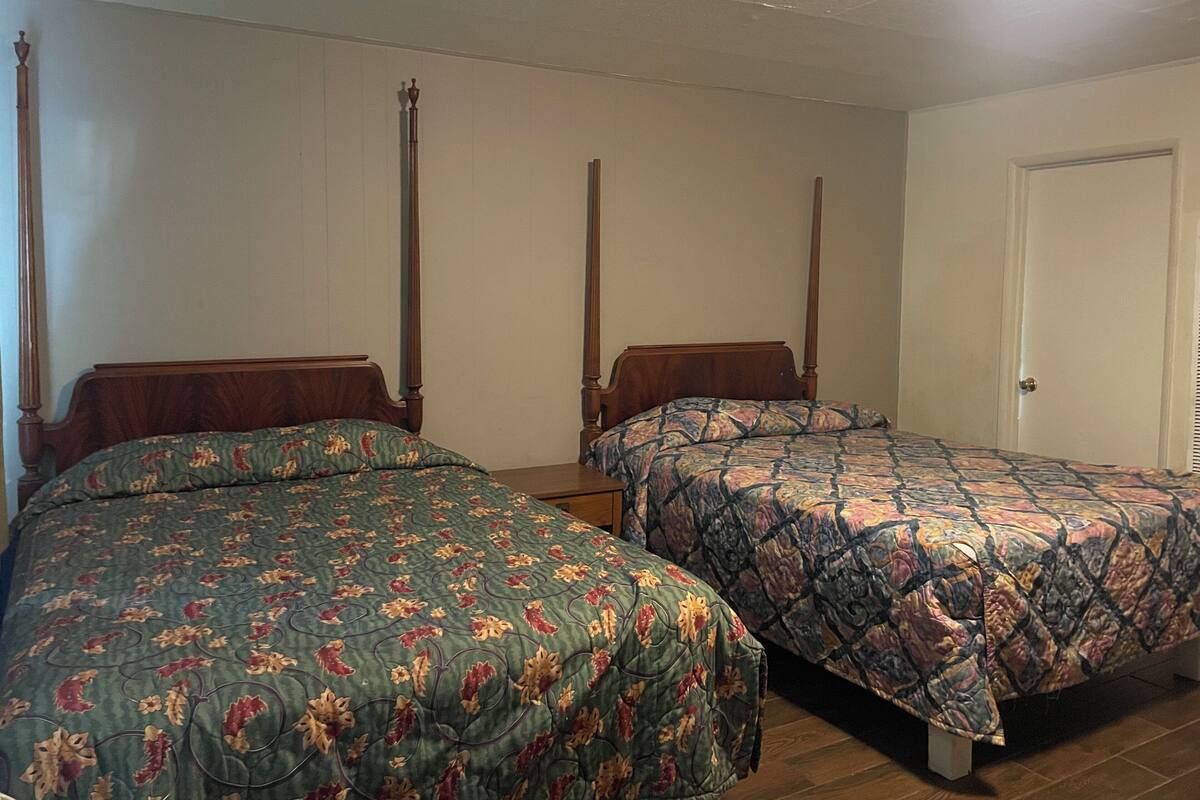 Schreibtisch, Bettwäsche