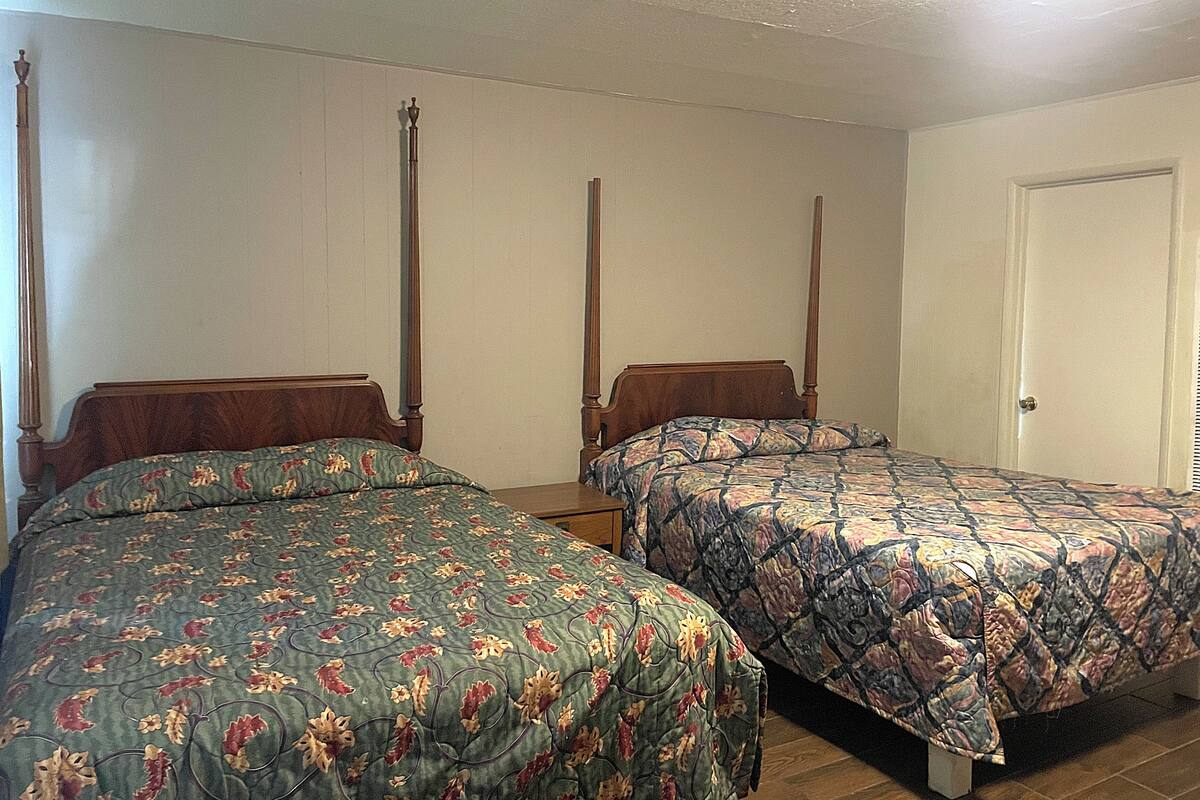 Desk, bed sheets
