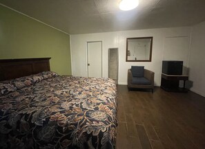 Desk, bed sheets - Oak Motel Modesto CA (Modesto)