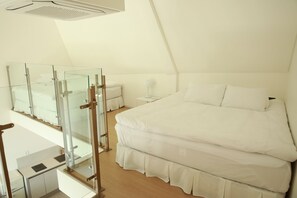 15PY Private Villa | 1 bedroom, free WiFi - Ohyeongjae Private Pool Villa (Jeju City)