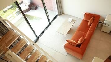 15PY Private Villa | Living area