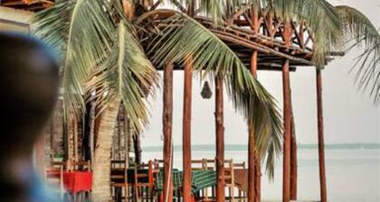 Oceanview Deluxe Double - Bed & Breakfast