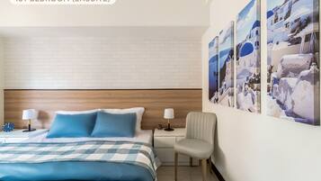 3 bedrooms, desk, iron/ironing board, travel cot