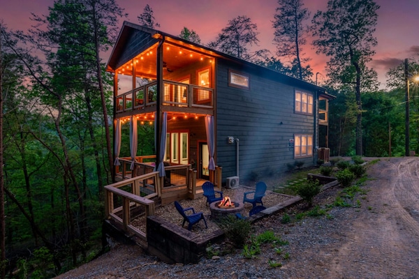 Front of property - evening/night