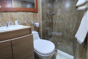 Hair dryer, towels, soap, shampoo