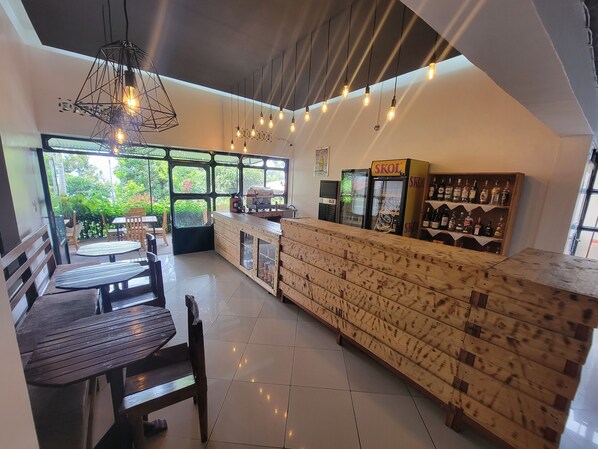 Bar (en la propiedad)