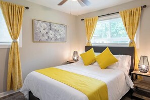 2 quartos, ferros/tábuas de passar roupa, Wi-Fi, roupa de cama