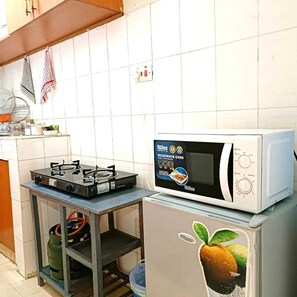 Elite Apartment | Private kitchen - Lux Suites TRM 1 Bedroom Apartments (Nairobi)