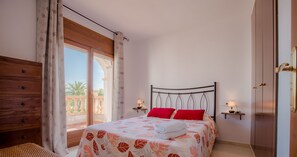 3 habitaciones, internet y ropa de cama 