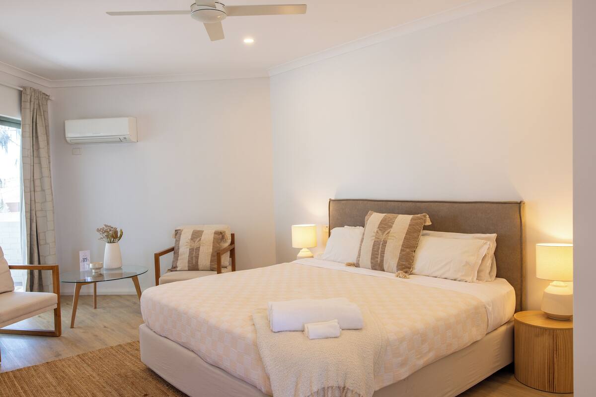 Classic Studio Suite | Bed sheets