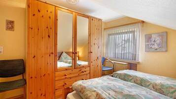 2 habitaciones, wifi gratis y ropa de cama