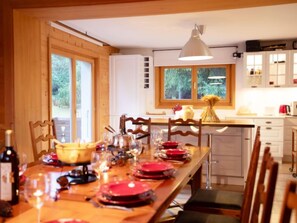 تناول الطعام