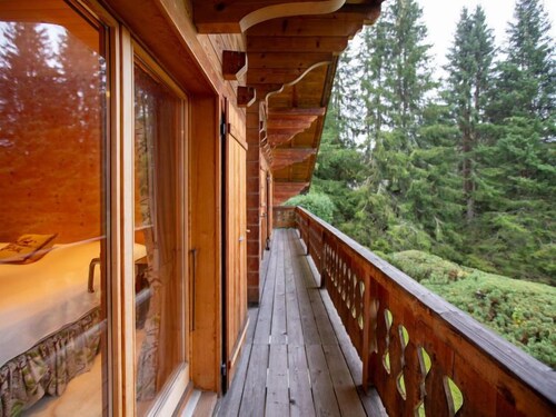 Chalet Le Haut Pré by Interhome