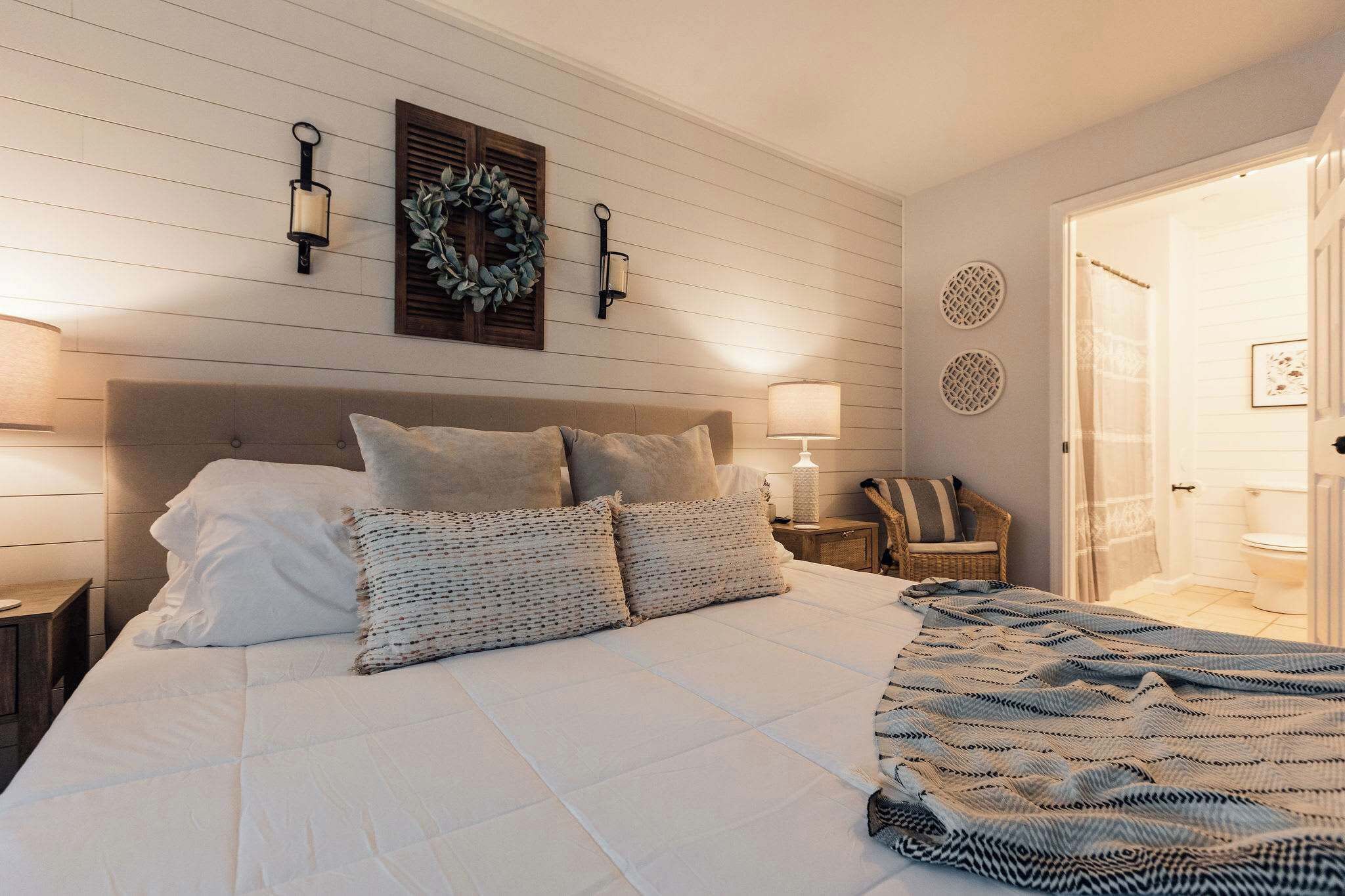 3 camere, una scrivania, ferro/asse da stiro, Wi-Fi