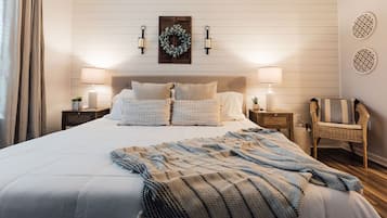 3 habitaciones, escritorio, tabla de planchar con plancha y wifi