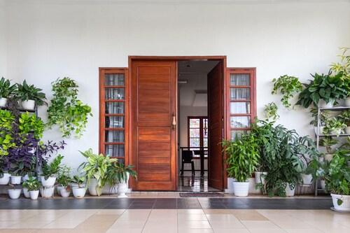 Capital O 93279 Asyoka Penginapan Pasutri