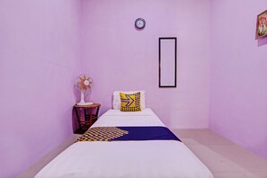 Room - Hotel O Sengon Kostel Syariah (Jepara)