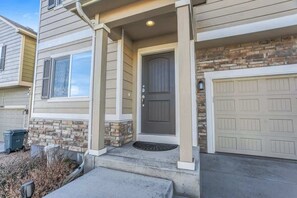 Exterior detail - Lindenmere Horizon! Game Loft, Fire Pit, & WiFi (Monument)