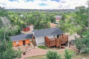 Exterior - Red Rock Loft! Trails Apartment w/ BBQ & Fire Pit (Colorado Springs)