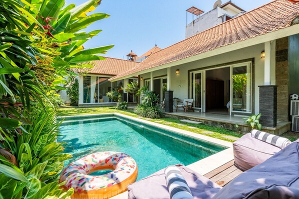 Piscina