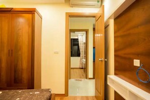 2 bedrooms, iron/ironing board, WiFi, bed sheets - 2 Bedrooms Apartment managed by Danangvacations (Đà Nẵng)
