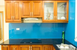 Private kitchen - 2 Bedrooms Apartment managed by Danangvacations (Đà Nẵng)