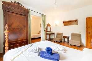 4 habitaciones, tabla de planchar con plancha y wifi gratis