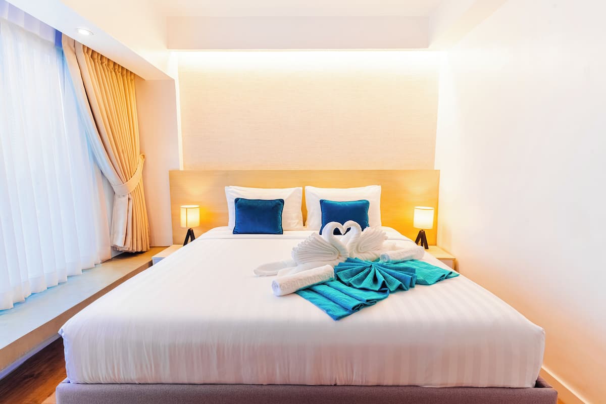 Suite | 1 Schlafzimmer, hochwertige Bettwaren, Zimmersafe, Verdunkelungsvorhänge