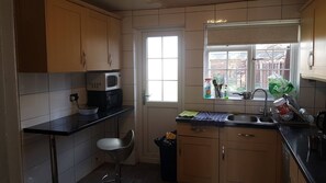 Shared Dormitory, 1 Bedroom, Garden View | Interior